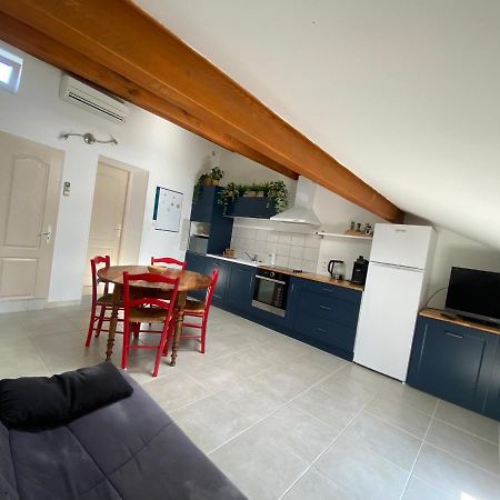 Appartement Climatise Au Pied Du Mont Ventoux Malemort-du-Comtat المظهر الخارجي الصورة