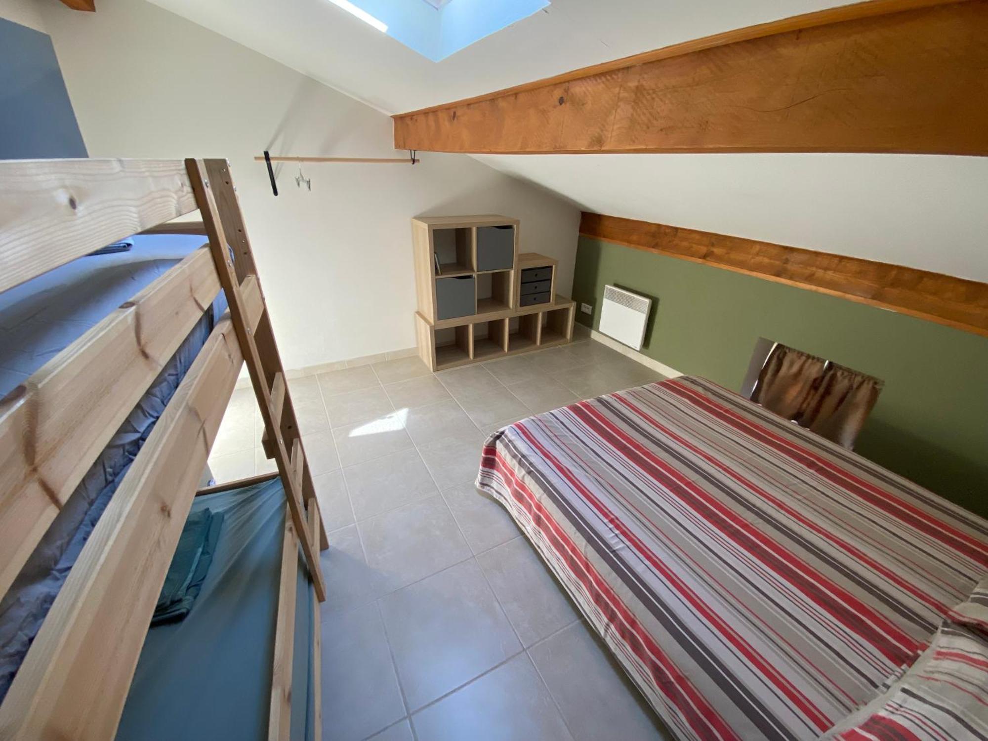 Appartement Climatise Au Pied Du Mont Ventoux Malemort-du-Comtat المظهر الخارجي الصورة